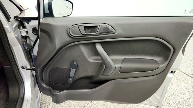 2017 Ford Fiesta S Sedan - 23082805 - 20