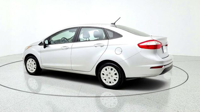2017 Ford Fiesta S Sedan w/ 5-Speed Manual Tranmission - 23082805 - 6