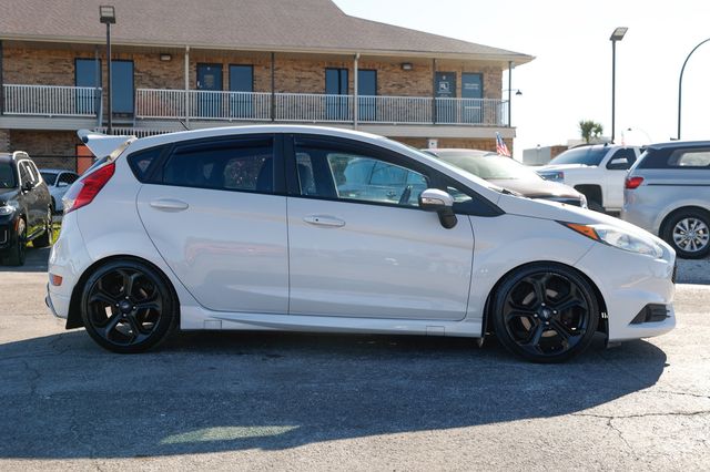 2017 Ford Fiesta ST Hatch - 22952093 - 14