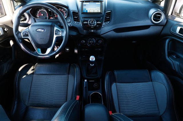 2017 Ford Fiesta ST Hatch - 22952093 - 1