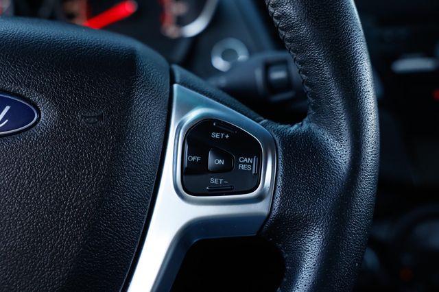 2017 Ford Fiesta ST Hatch - 22952093 - 27