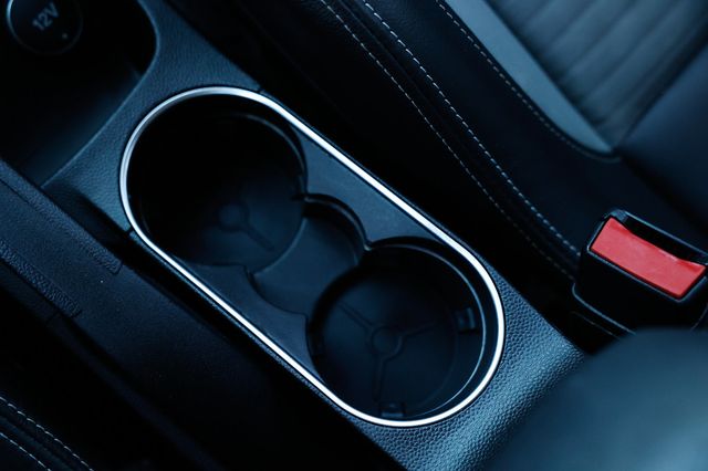 2017 Ford Fiesta ST Hatch - 22952093 - 38