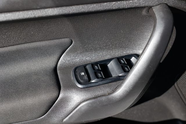 2017 Ford Fiesta ST Hatch - 22952093 - 42