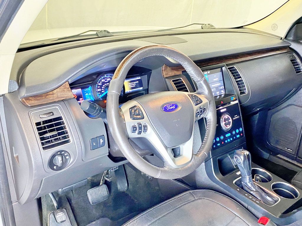 2017 Ford Flex Limited AWD - 23028531 - 19