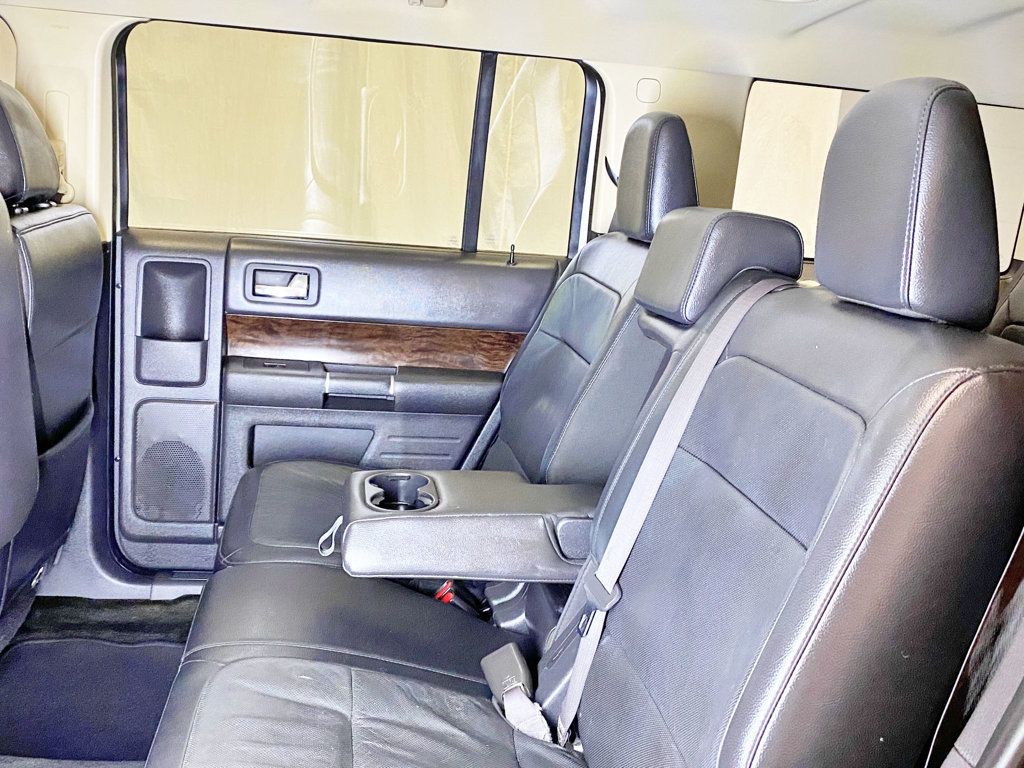 2017 Ford Flex Limited AWD - 23028531 - 45