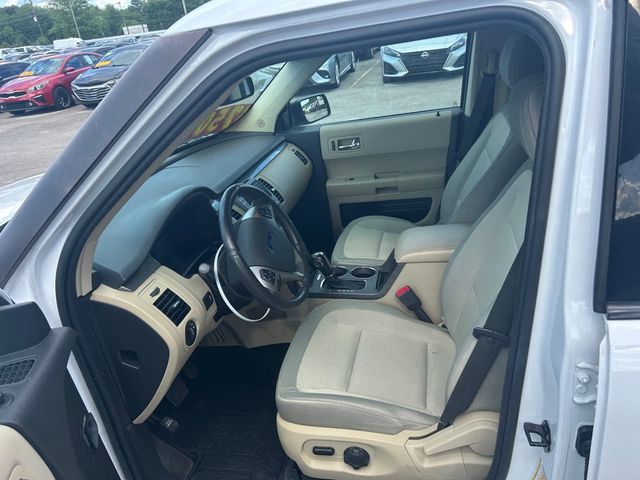 2017 Ford Flex SE - 22870457 - 6