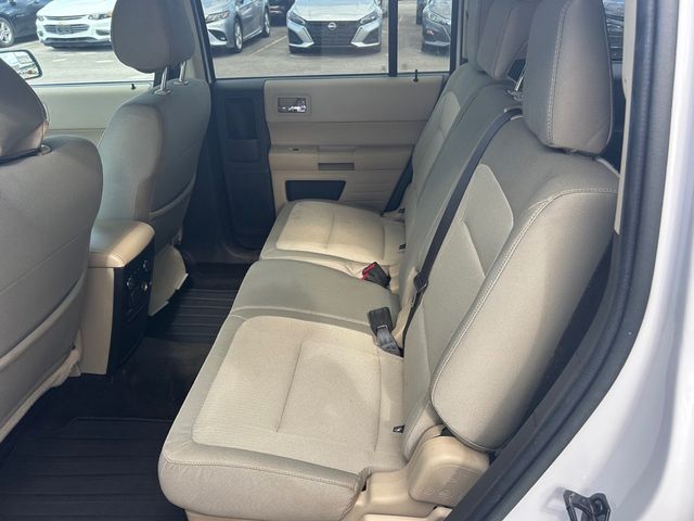 2017 Ford Flex SE - 22870457 - 7