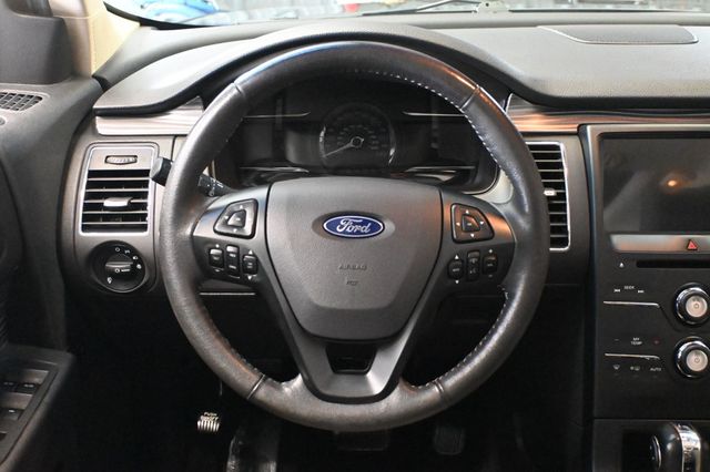 2017 Ford Flex SEL Appearance Package  - 23072700 - 10