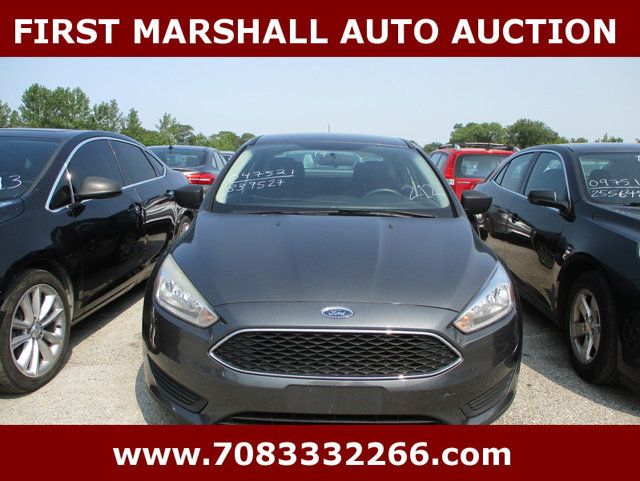 2017 Ford Focus  - 22537892 - 0