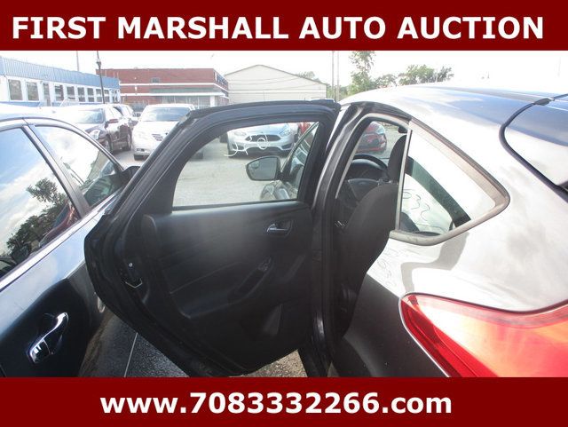 2017 Ford Focus  - 22927534 - 4