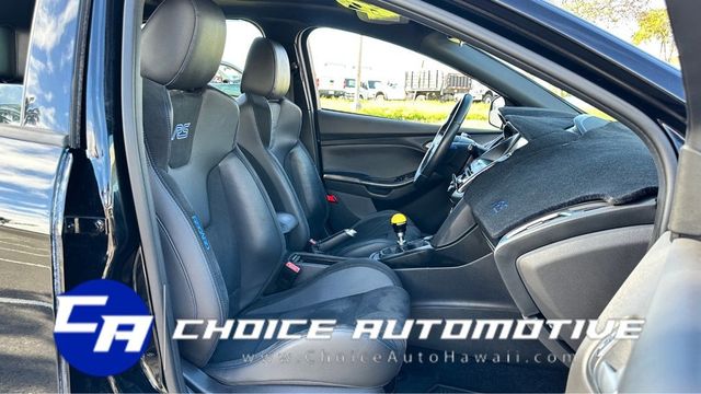 2017 Ford Focus RS Hatch - 22256889 - 17