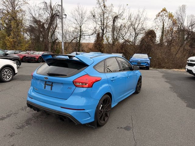 2017 Ford Focus RS Hatch - 22947215 - 25