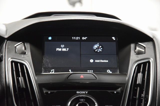 2017 Ford Focus RS Hatch - 22947215 - 33