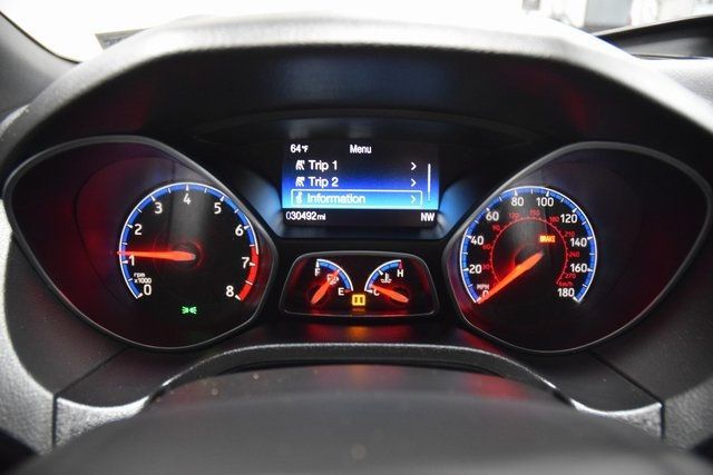 2017 Ford Focus RS Hatch - 22947215 - 53