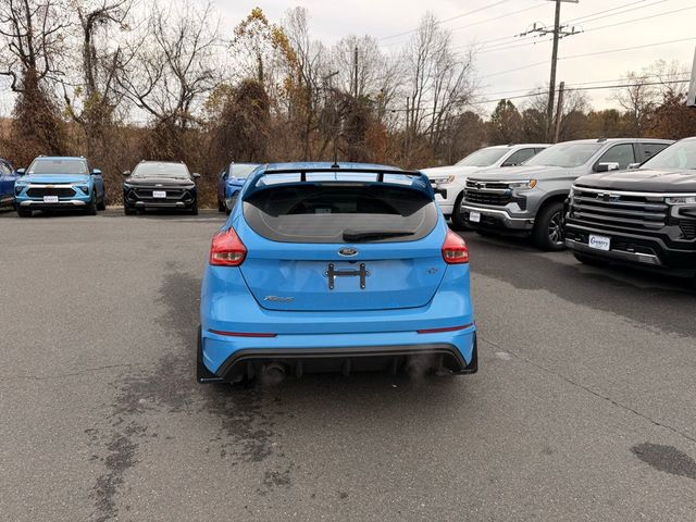 2017 Ford Focus RS Hatch - 22947215 - 5