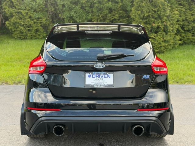 2017 Ford Focus RS Hatch - 23002543 - 3