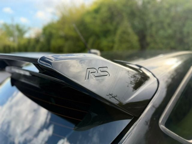2017 Ford Focus RS Hatch - 23002543 - 5