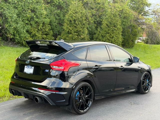 2017 Ford Focus RS Hatch - 23002543 - 6