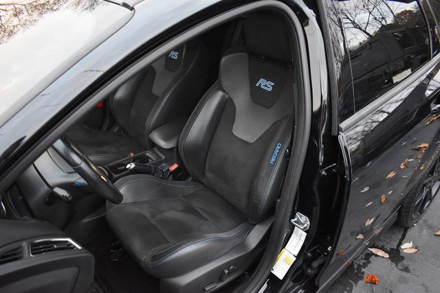 2017 Ford Focus RS Hatch - 22950618 - 3