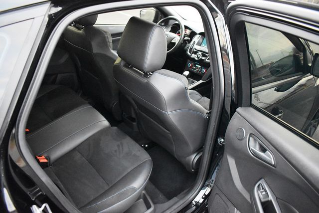 2017 Ford Focus RS Hatch - 22950618 - 43