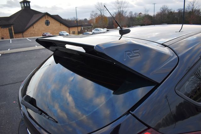 2017 Ford Focus RS Hatch - 22950618 - 53