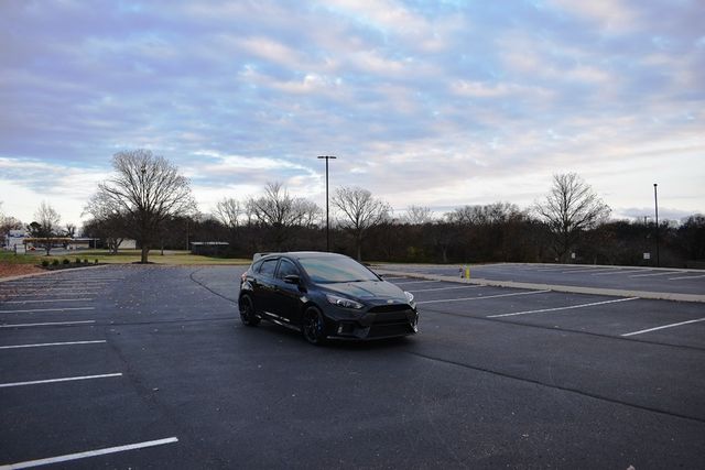 2017 Ford Focus RS Hatch - 22950618 - 57