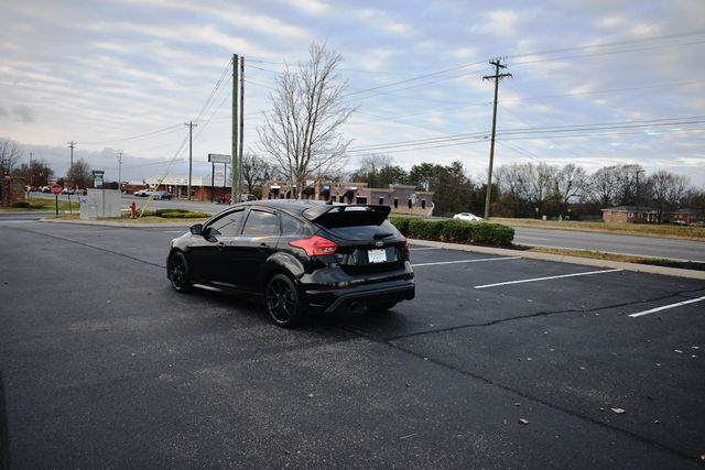 2017 Ford Focus RS Hatch - 22950618 - 67