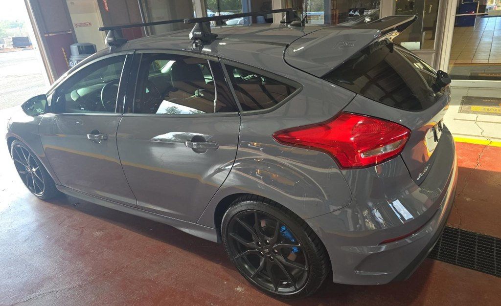2017 Ford Focus RS Hatch - 22984307 - 5