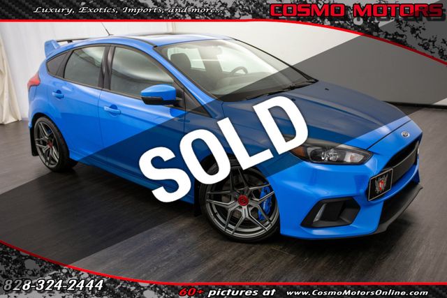 2017 Ford Focus RS Hatch - 22547223 - 0