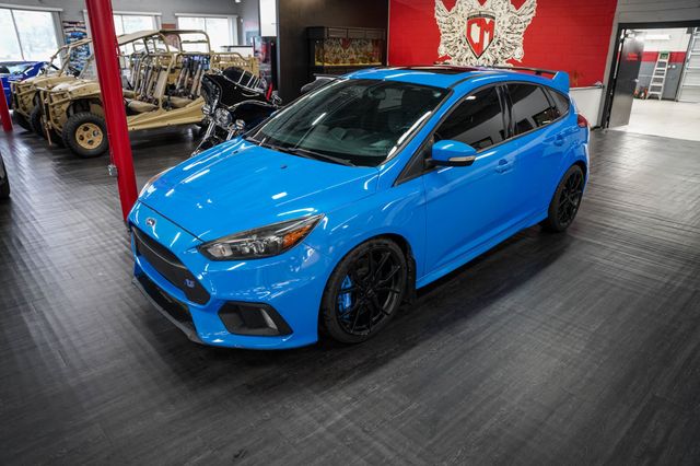 2017 Ford Focus RS Hatch - 23057277 - 1