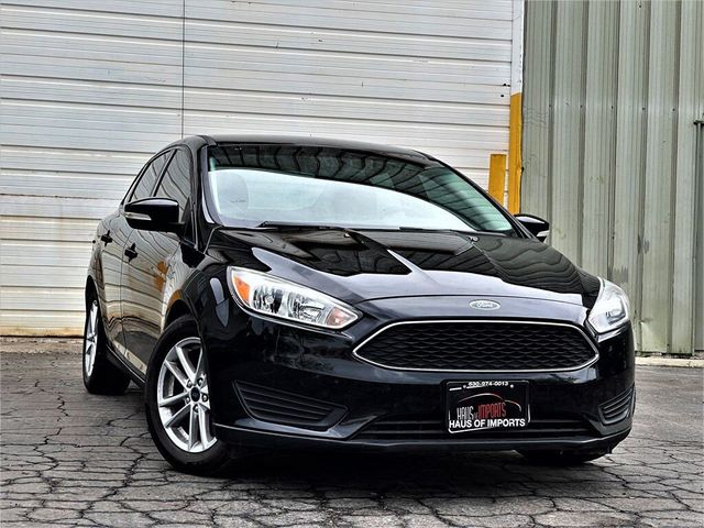 2017 Ford Focus SE 4dr Sedan - 21443697 - 4