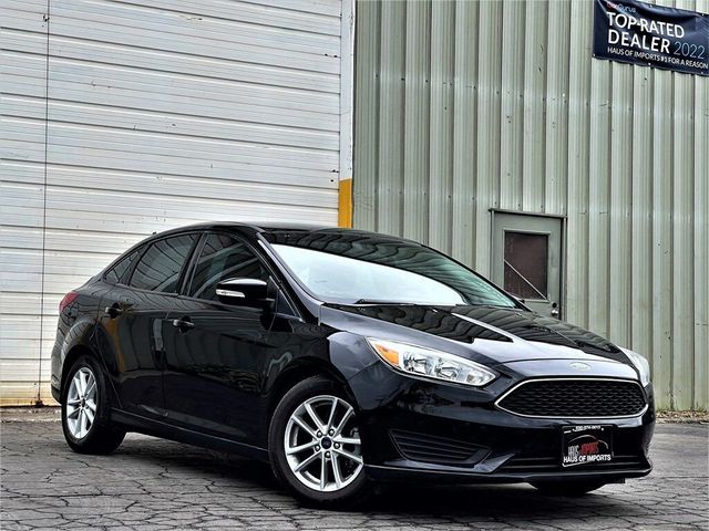 2017 Ford Focus SE 4dr Sedan - 21443697 - 5