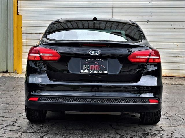 2017 Ford Focus SE 4dr Sedan - 21443697 - 6