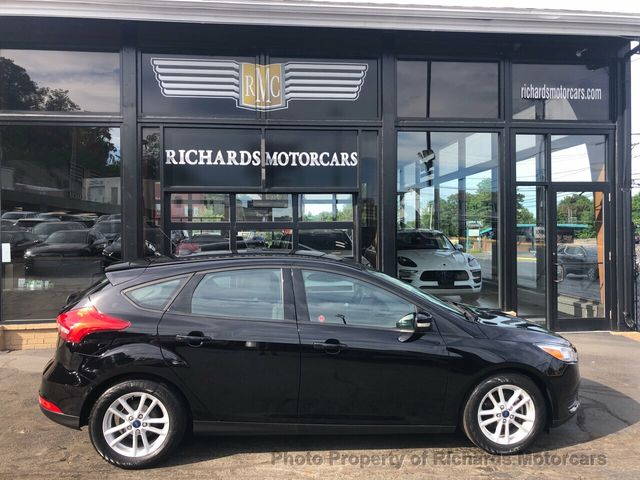 2017 Ford Focus SE Hatch - 21447476 - 1