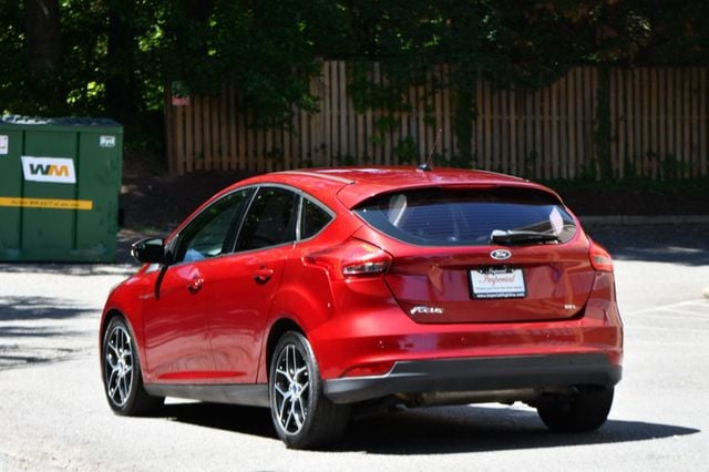 2017 Ford Focus SEL Hatch - 23026236 - 3