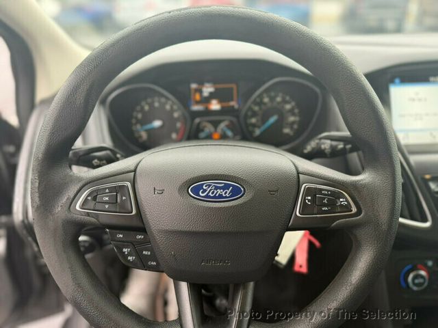 2017 Ford Focus SEL HATCHBACK W/ SUNROOF, BLUETOOTH, & CRUISE CONTROL - 22961875 - 18