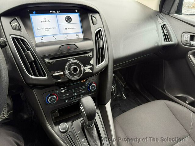 2017 Ford Focus SEL HATCHBACK W/ SUNROOF, BLUETOOTH, & CRUISE CONTROL - 22961875 - 22