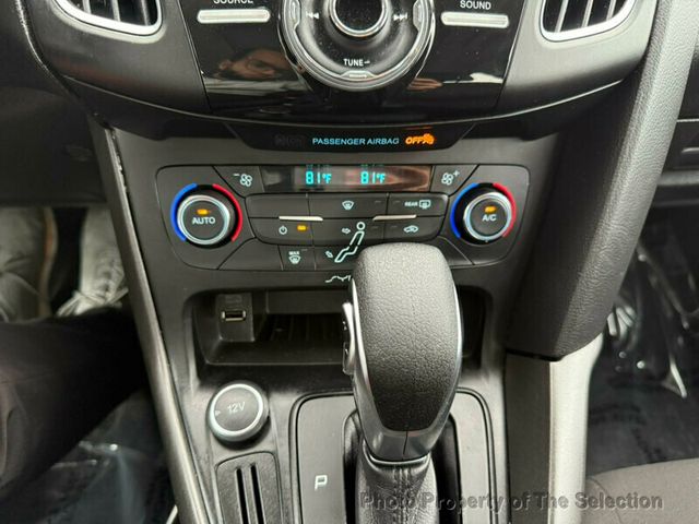 2017 Ford Focus SEL HATCHBACK W/ SUNROOF, BLUETOOTH, & CRUISE CONTROL - 22961875 - 25