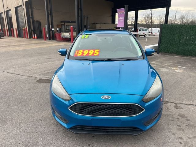 2017 Ford Focus SEL Sedan - 22996044 - 1