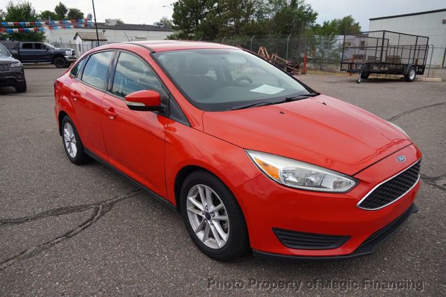 2017 Ford Focus SE Sedan - 22540677 - 2