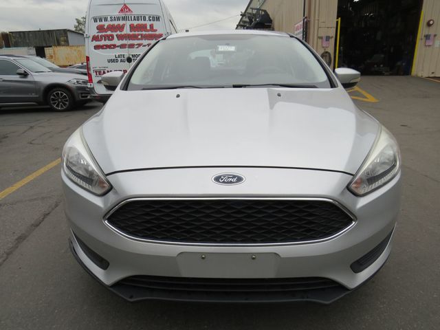 2017 Ford Focus SE Sedan - 22908641 - 1