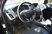 2017 Ford Focus SE Sedan - 23025752 - 17