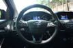 2017 Ford Focus SE Sedan - 23025752 - 18