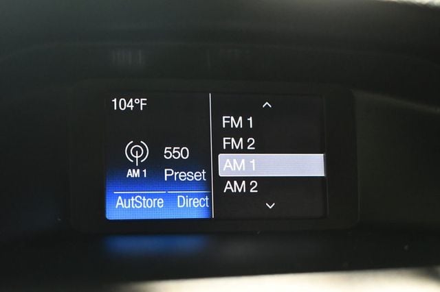 2017 Ford Focus SE Sedan - 23025752 - 35