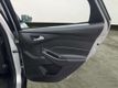 2017 Ford Focus SE Sedan - 22968419 - 15
