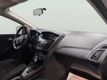 2017 Ford Focus SE Sedan - 22968419 - 18