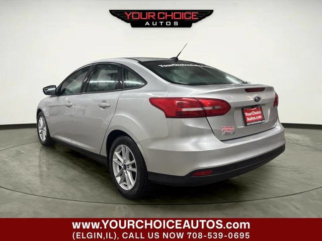 2017 Ford Focus SE Sedan - 22968419 - 2