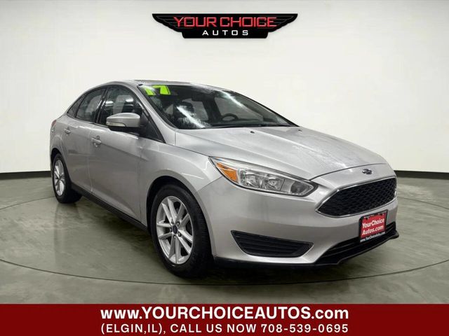 2017 Ford Focus SE Sedan - 22968419 - 6