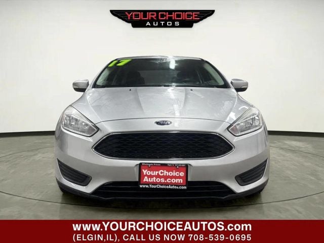 2017 Ford Focus SE Sedan - 22968419 - 7