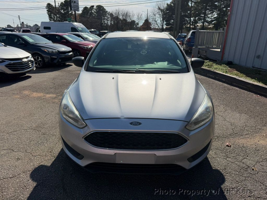 2017 Ford Focus S Sedan - 22949865 - 1